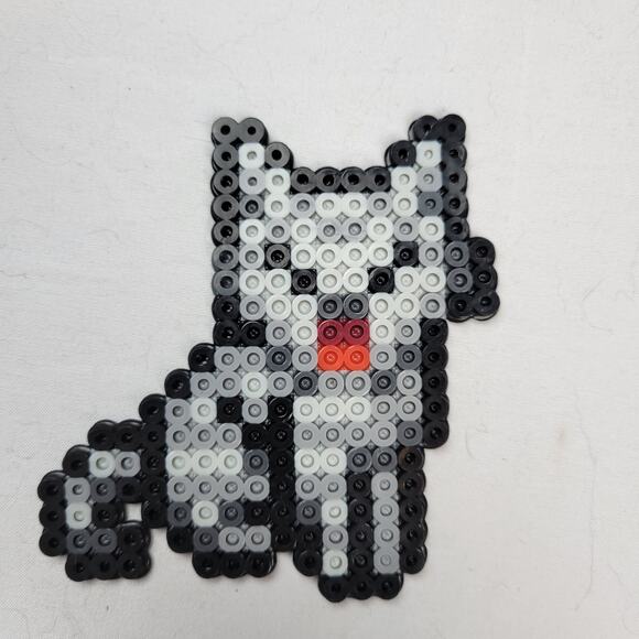 Grey Cat Screm (Zelda Minish Cap) Perler Bead Pixel Art - Picture 2 of 2